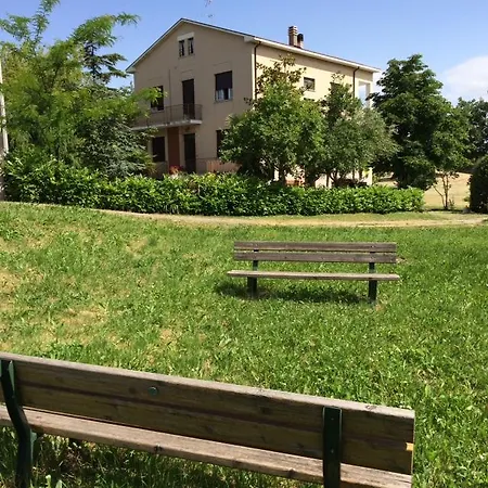Il Costello Di Gallicani Dirce Affittacamere